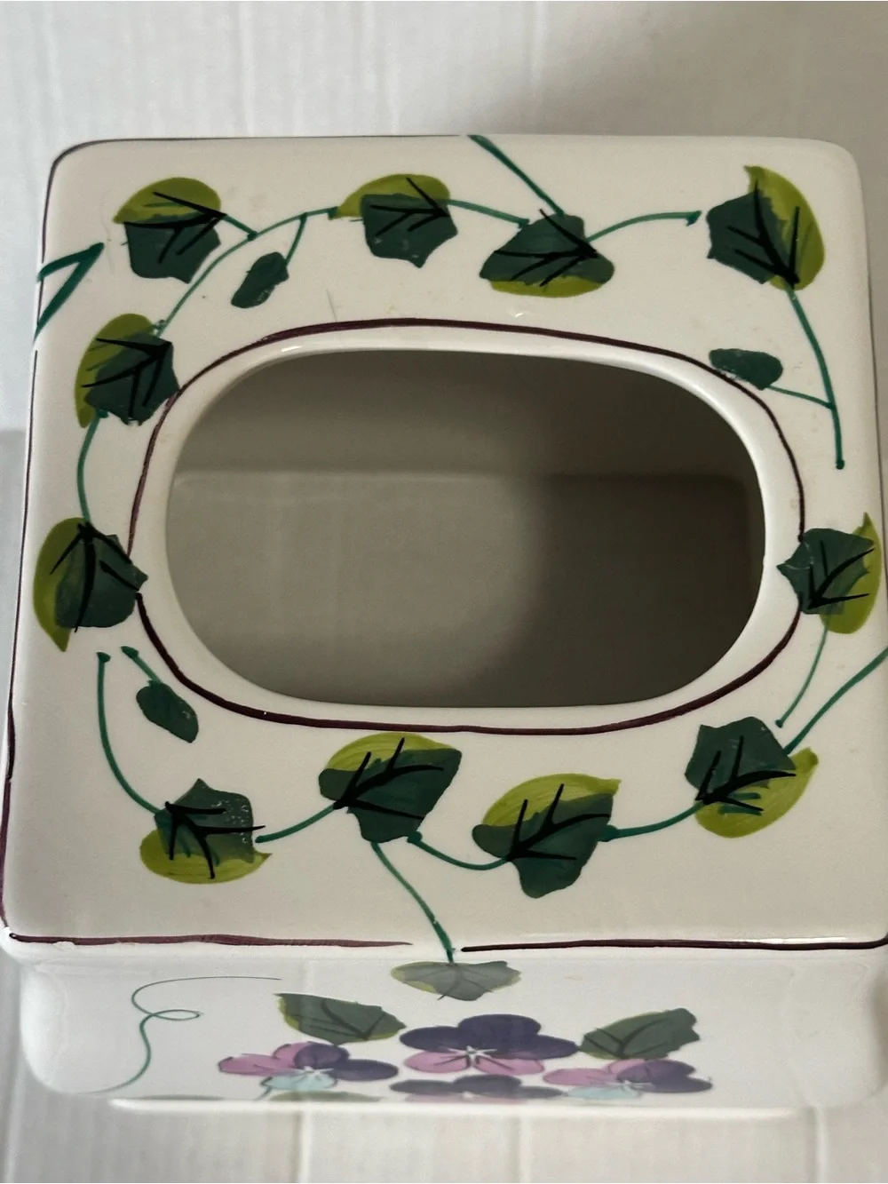 Water Garden Too Sweet Violets Ceramic Tissue Box Cover & Soap Pump Set